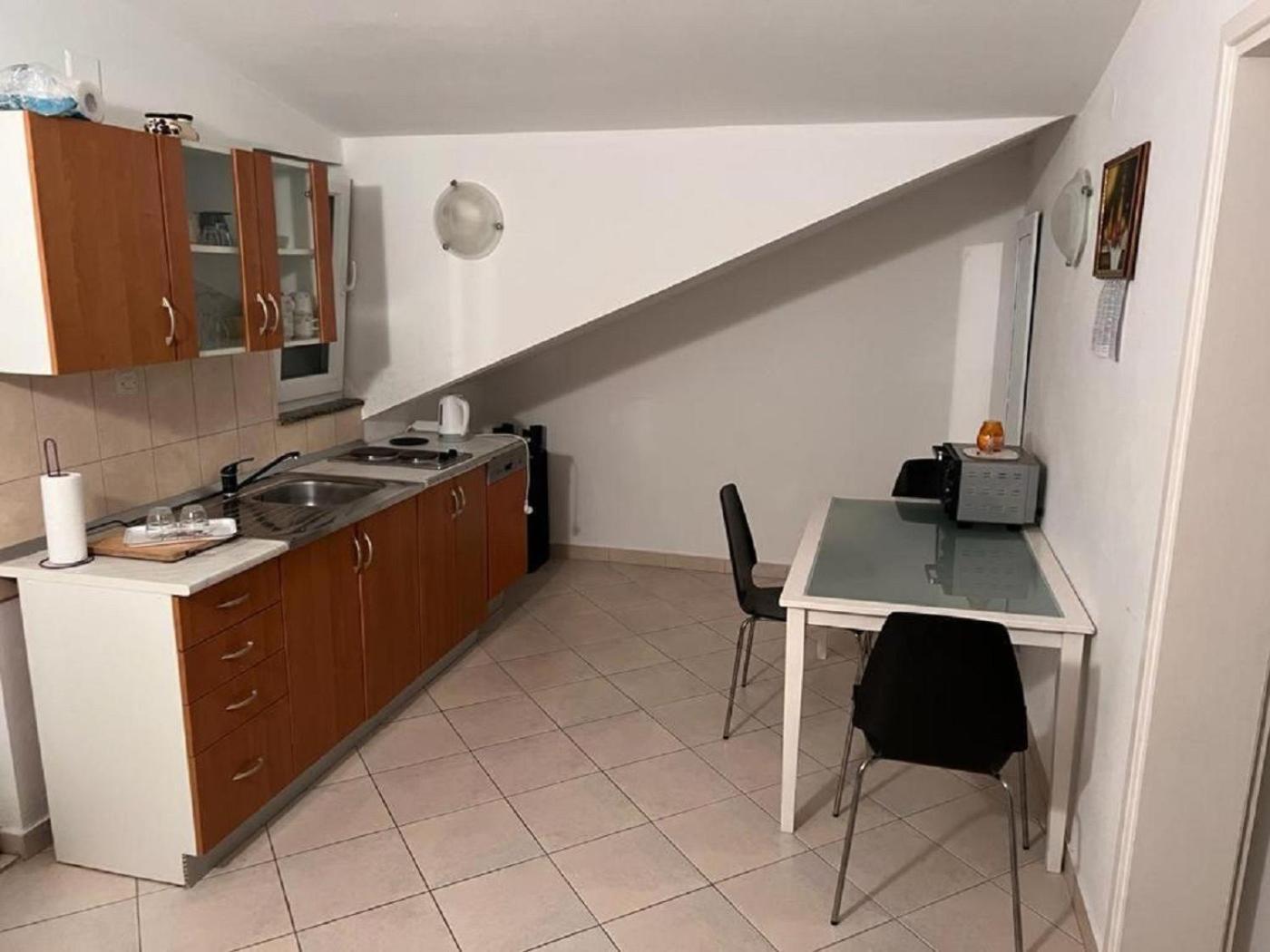 Sid Apartment *
